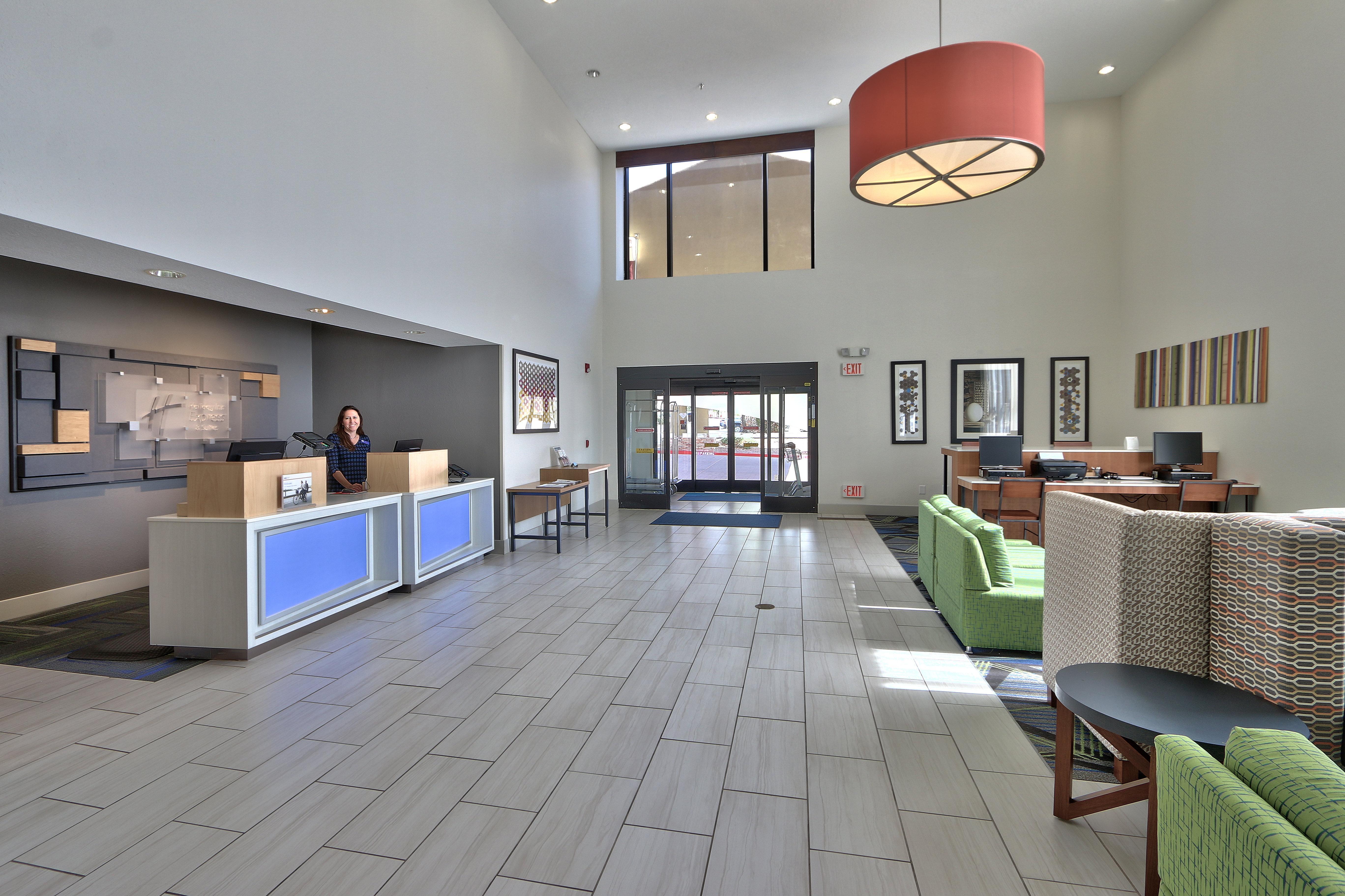 Holiday Inn Express Hotel & Suites Albuquerque - North Balloon Fiesta Park By Ihg Exterior foto
